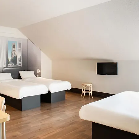 B&B Hotel Saint-Quentin Hotel 2*