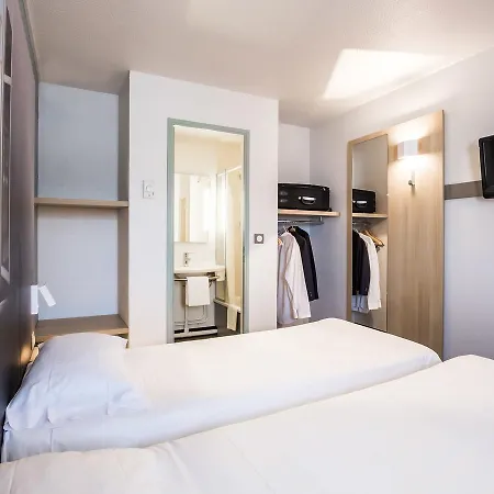 B&B Hotel Saint-Quentin Отель Сен-Кантен