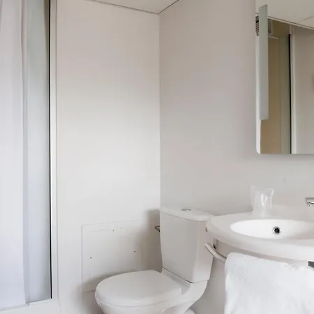 Hotel Saint-quentin 2*