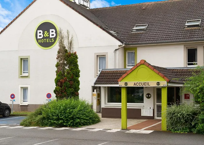 B&B Hotel Saint-Quentin Hotel 2*