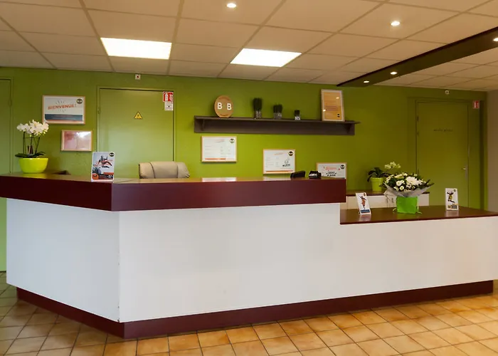 Hotel B&B Hotel Saint-Quentin 2*