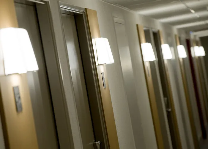 Hotel Saint-quentin 2*