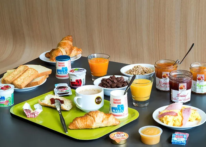 B&B Hotel Saint-Quentin Hotel